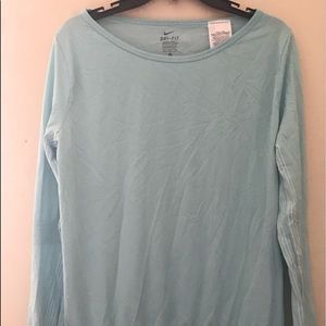 💜 Nike baby blue long sleeve shirt. 💜